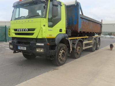 IVECO TREKKER