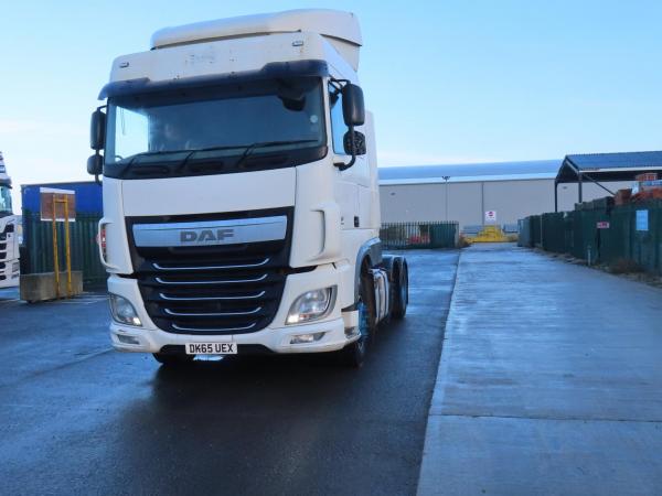 DAF XF460
