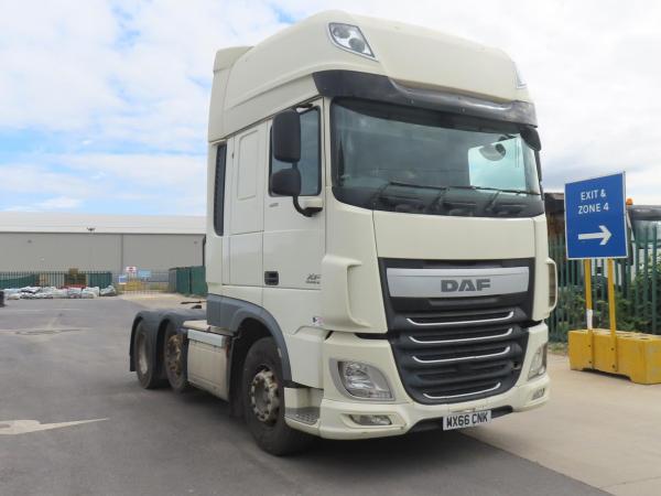 DAF XF460