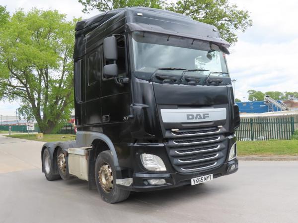 DAF XF460