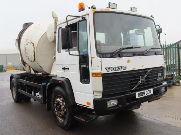 VOLVO FL618
